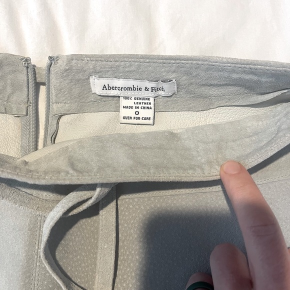 Abercrombie & Fitch leather skirt - Picture 2 of 4